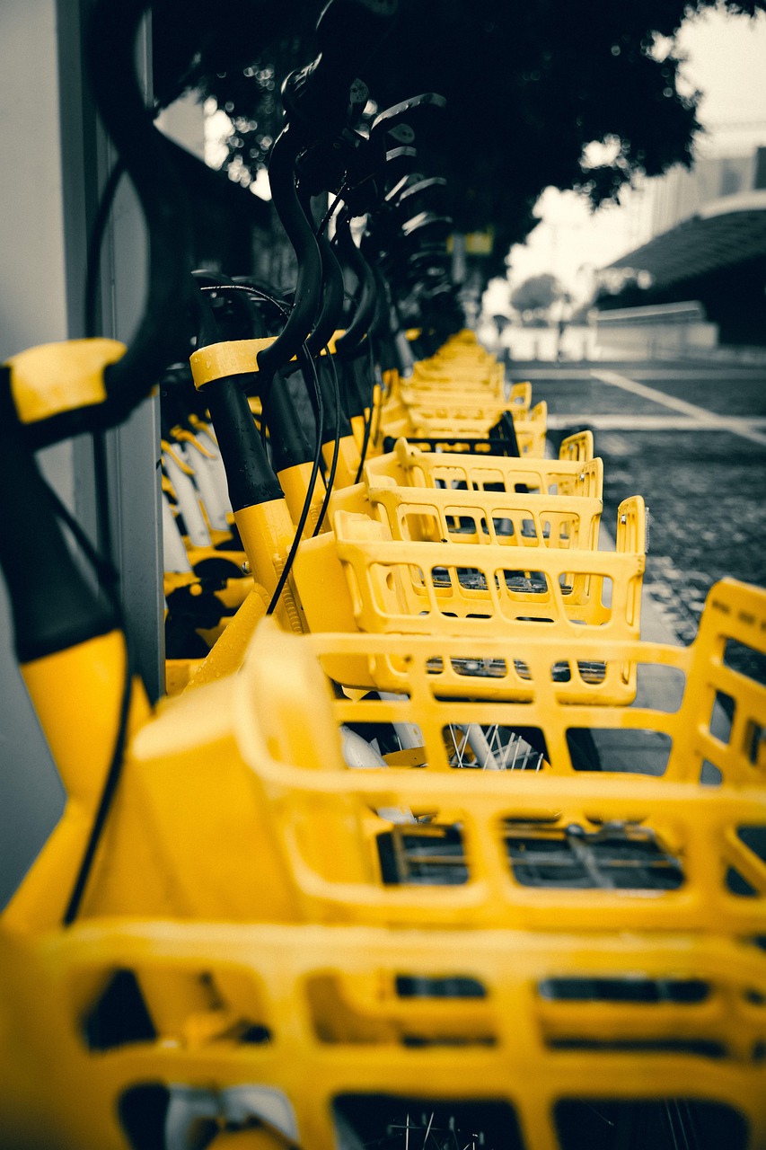 d&eacute;couvrez les meilleurs outils d'intelligence comp&eacute;titive pour analyser le march&eacute;, surveiller vos concurrents et prendre des d&eacute;cisions strat&eacute;giques &eacute;clair&eacute;es.