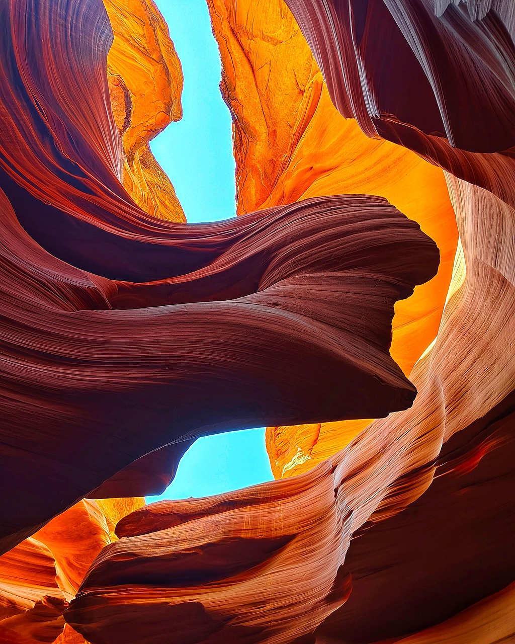 Formalités indispensables pour réussir la création d'une sarl en 2025 découvrez les exigences pour créer une sarl et les étapes essentielles de formation pour réussir la gestion de votre entreprise.